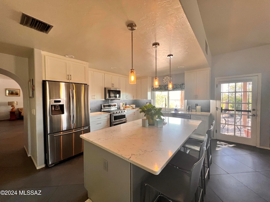 7600 N Sonoma Way, Tucson, AZ 85743 - photo 1