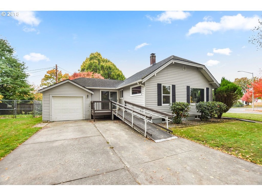 1847 Nichols Blvd, Longview, WA 98632 - photo 1