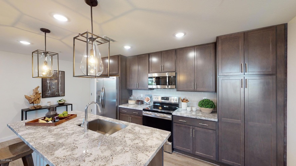 155 N Lakeview Blvd unit 120, Chandler, AZ 85225 - photo 1