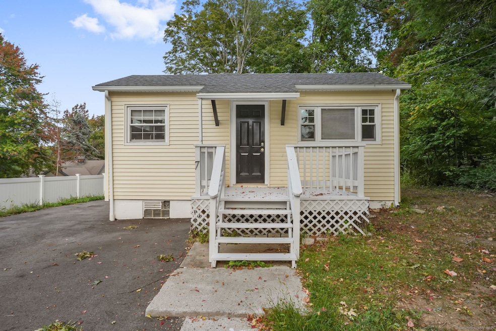 7 Candle Hill Rd, New Fairfield, CT 06812 - photo 1