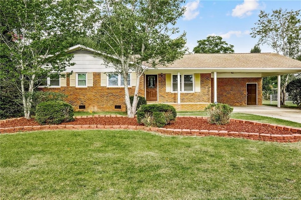 138 Ingleside Dr, Fayetteville, NC 28303 - photo 1