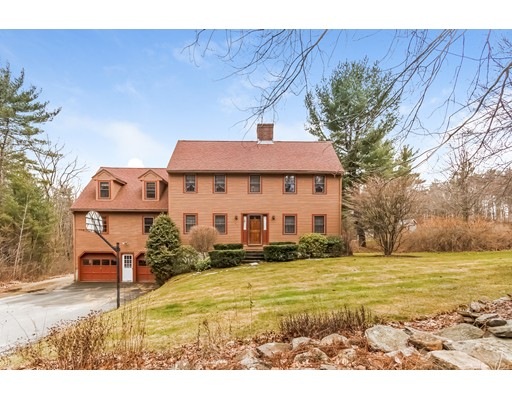 617 Fisher Rd, Fitchburg, MA 01420 - photo 1