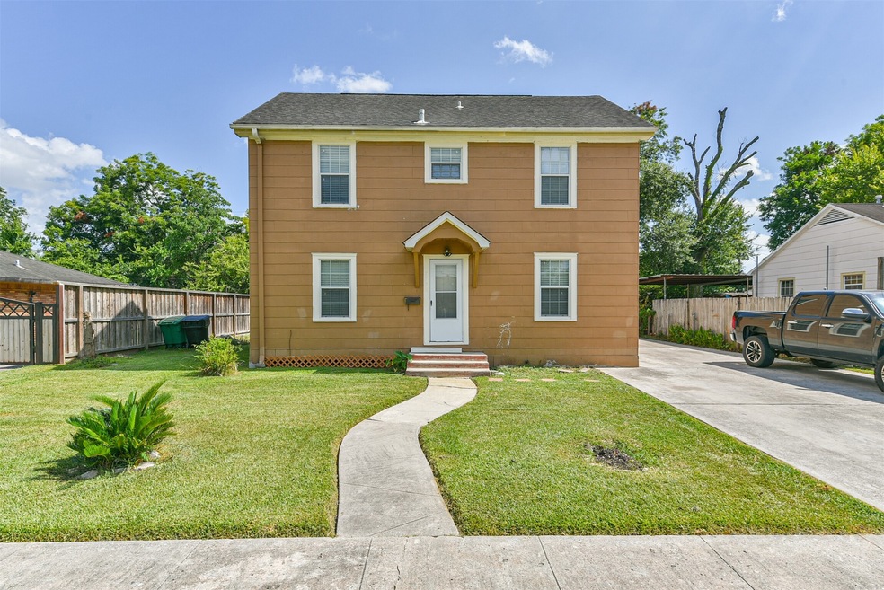 7738 Edna St, Houston, TX 77087 - photo 1