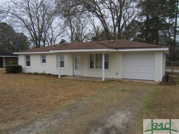 215 Morgan St, Pooler, GA 31322 - photo 1