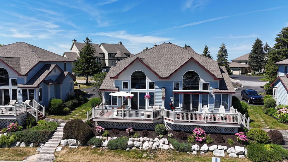 Under Contract $589,000