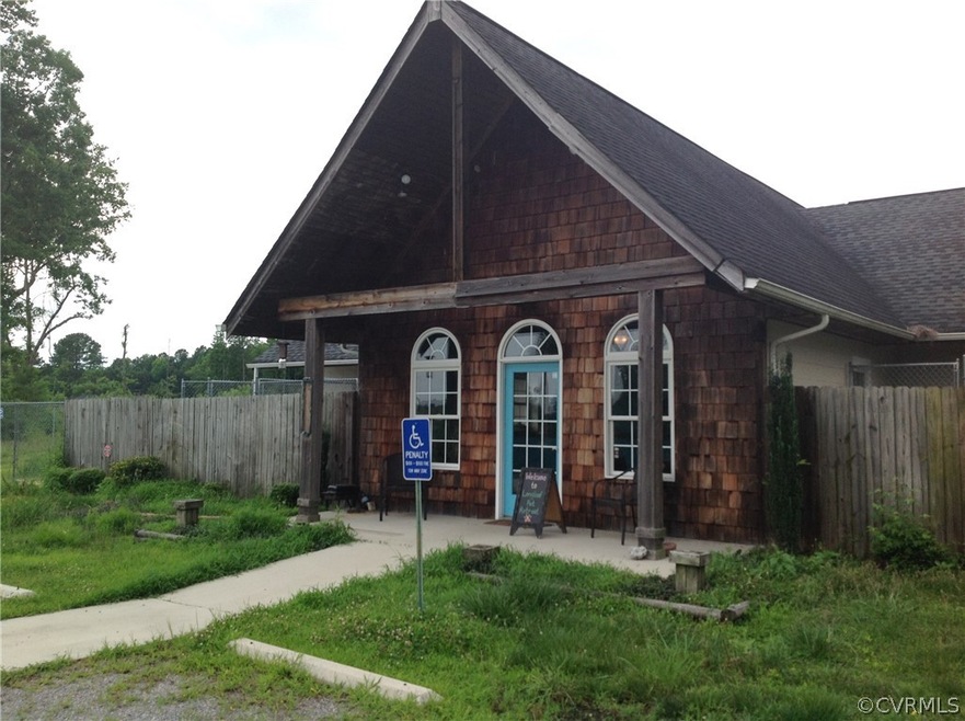 12620 Johnson Rd, South Prince George, VA 23805 - photo 1