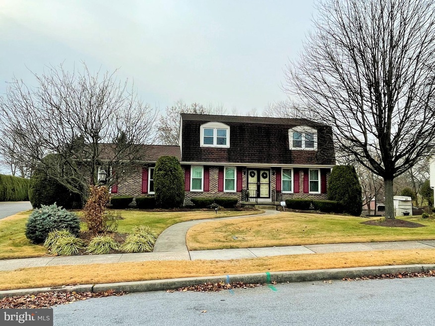 11 Thornbury Rd, Reading, PA 19606 - photo 1