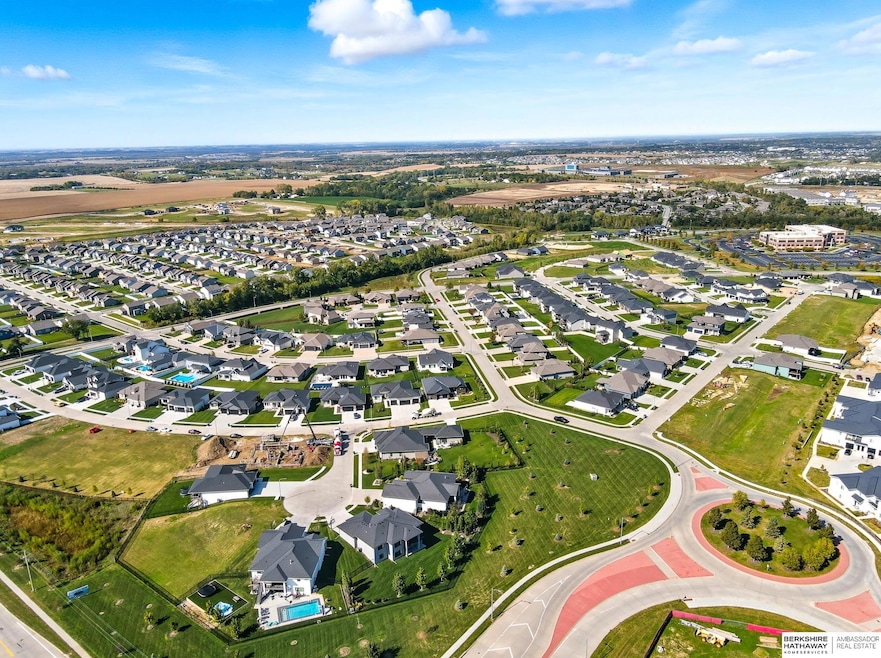 6507 S 207 Ave, Omaha, NE 68022 - photo 1