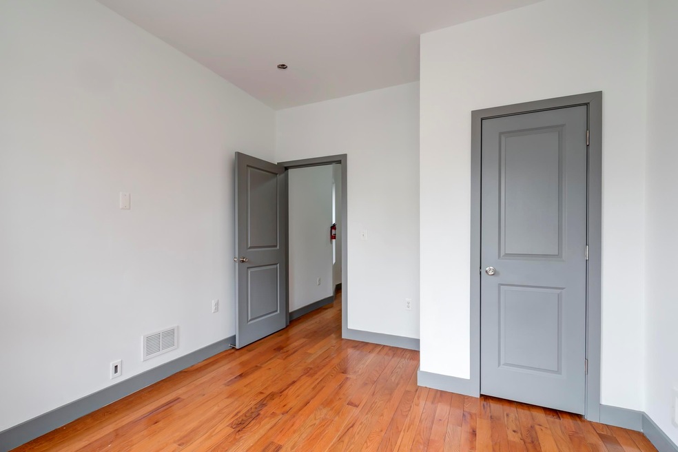 157 Bidwell Ave unit 1, Jersey City, NJ 07305 - photo 1