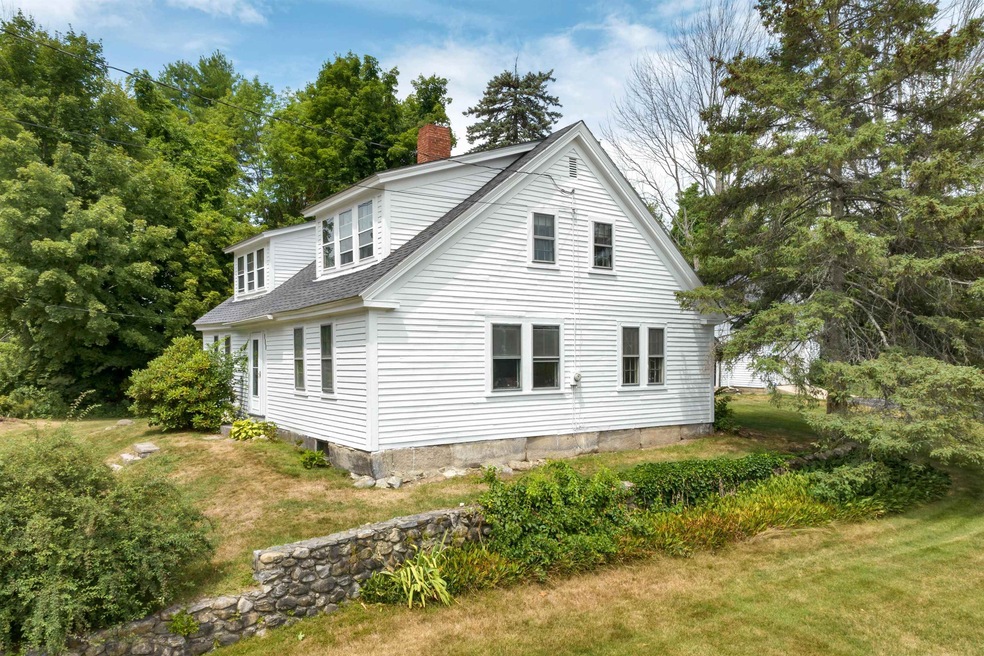 416 S Main St, Wolfeboro, NH 03894 - photo 1