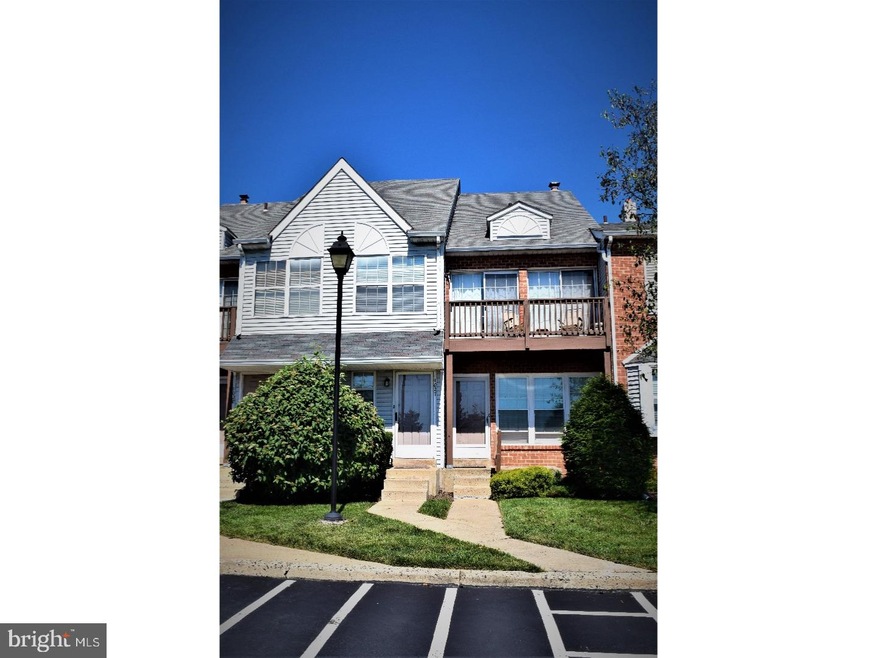 1027 Northridge Dr, Norristown, PA 19403 - photo 1