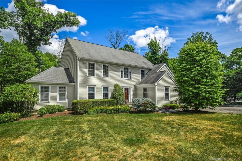 1717 Newfield Ave, Stamford, CT 06903 - photo 1