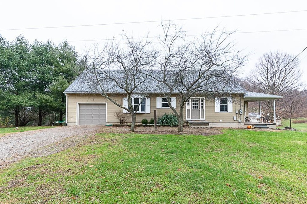 1421 Wigton Rd, Lucas, OH 44843 - photo 1