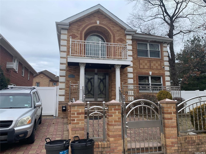 243-07 83rd Ave, Bellerose, NY 11426 - photo 1