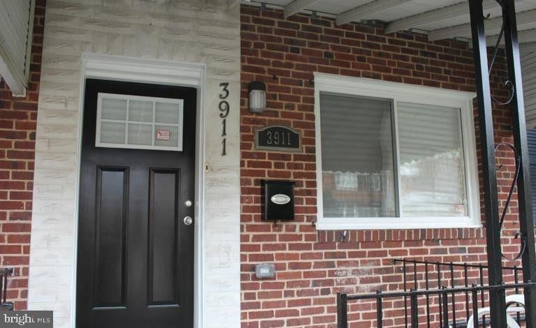 3911 Glenhunt Rd, Baltimore, MD 21229 - photo 1