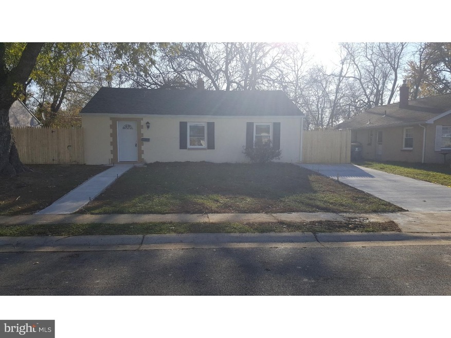 314 Martin Dr, New Castle, DE 19720 - photo 1