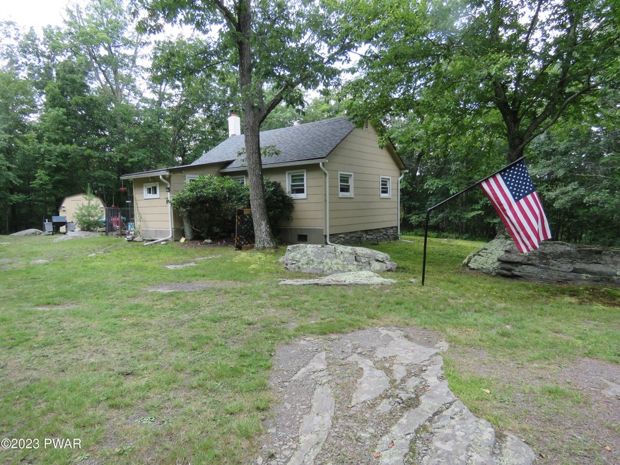 120 Pecks Pond Rd, Dingmans Ferry, PA 18328 - photo 1