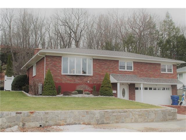 84 Blueberry Hill Rd, Waterbury, CT 06704 - photo 1