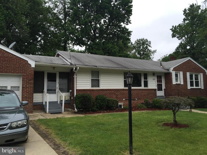 2203 Weber Dr, District Heights, MD 20747 - photo 1