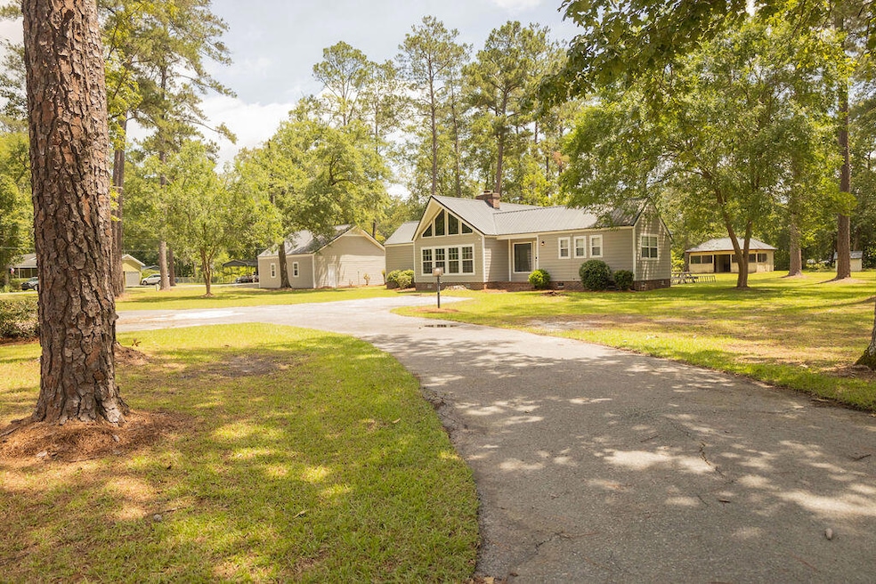 1044 Academy Rd, Walterboro, SC 29488 - photo 1