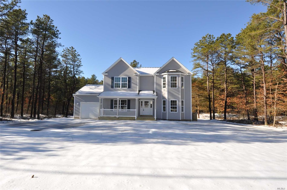 3201 Watch Hill Ave, Medford, NY 11763 - photo 1