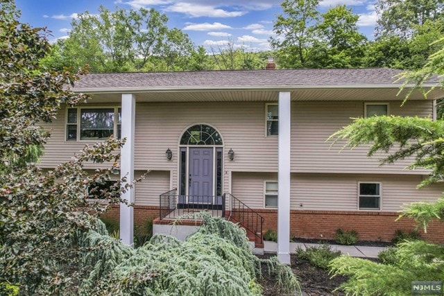 13 Bean Ct, Wanaque, NJ 07465 - photo 1