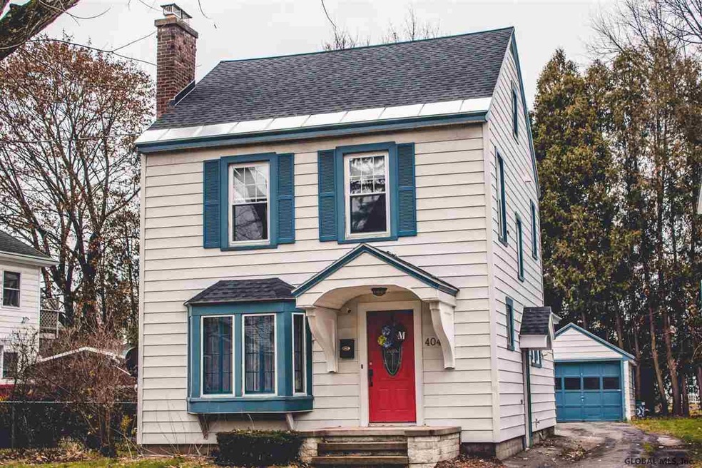 404 S Reynolds St, Schenectady, NY 12302 - photo 1