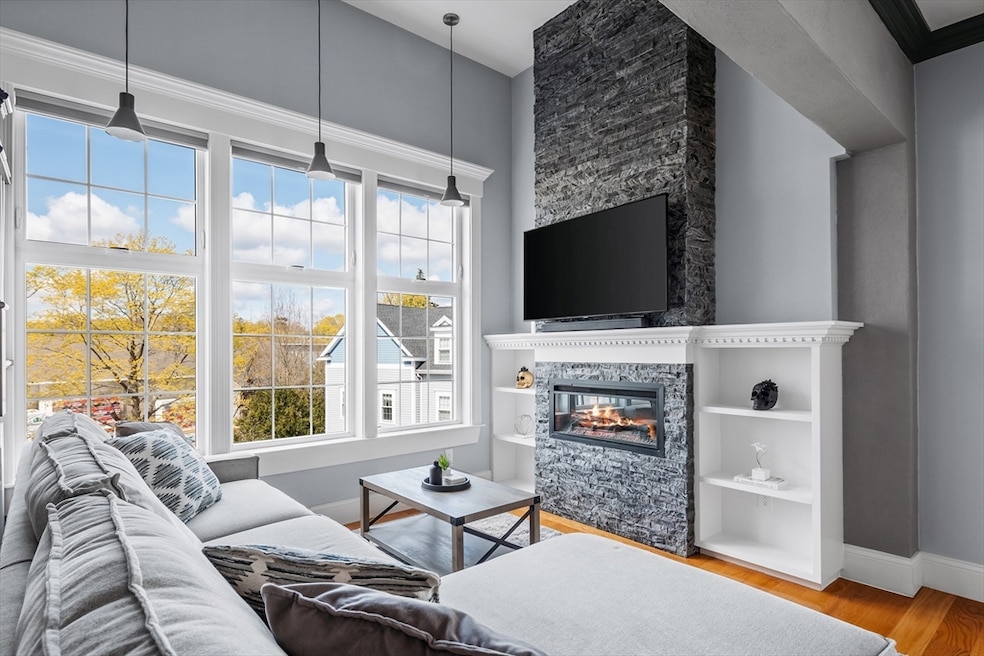 11 S Mason St unit 10, Salem, MA 01970 - photo 1