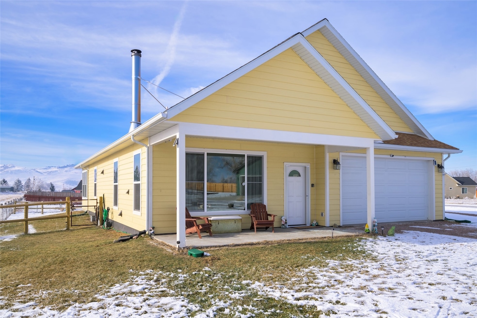 62155 Horizon Ln, Saint Ignatius, MT 59865 - photo 1