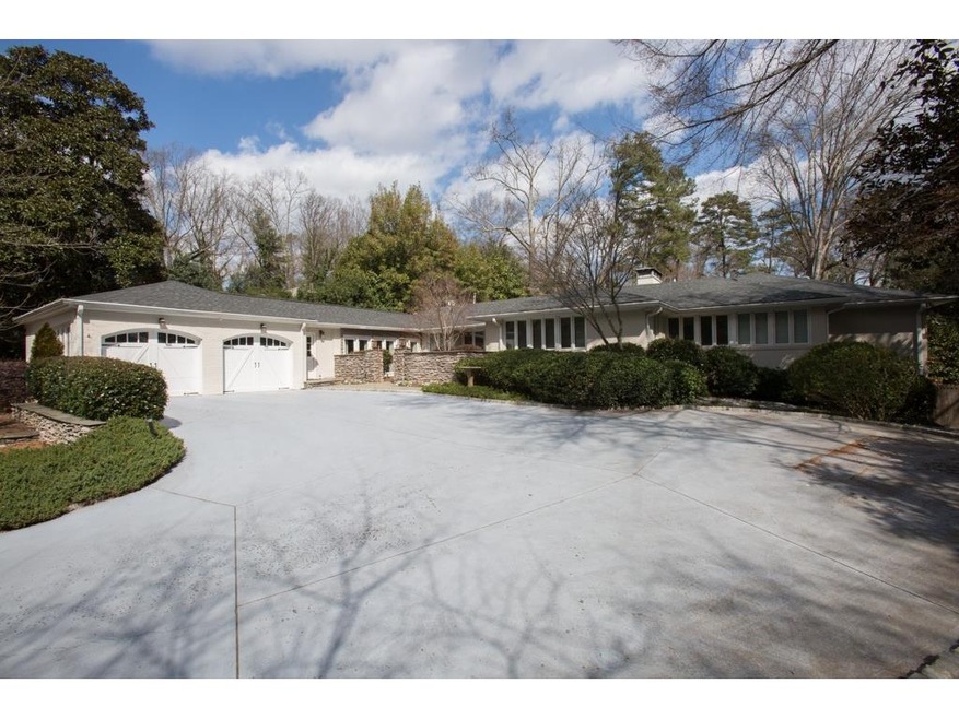 One story living with Master on the Main and finis