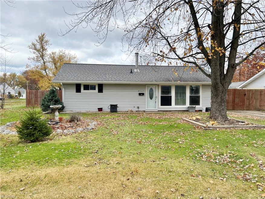 2417 E 42nd St, Lorain, OH 44055 - photo 1