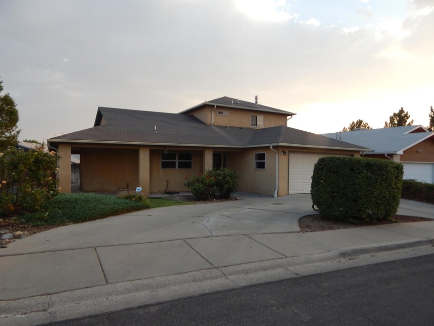 2812 Eastridge Court