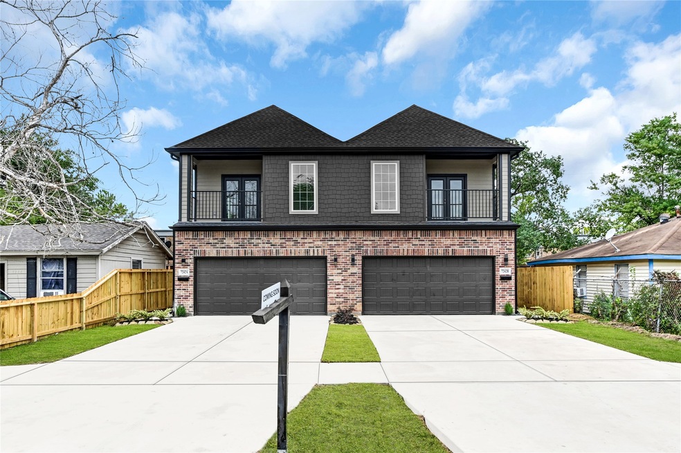 7242 Saint Augustine St, Houston, TX 77021 - photo 1