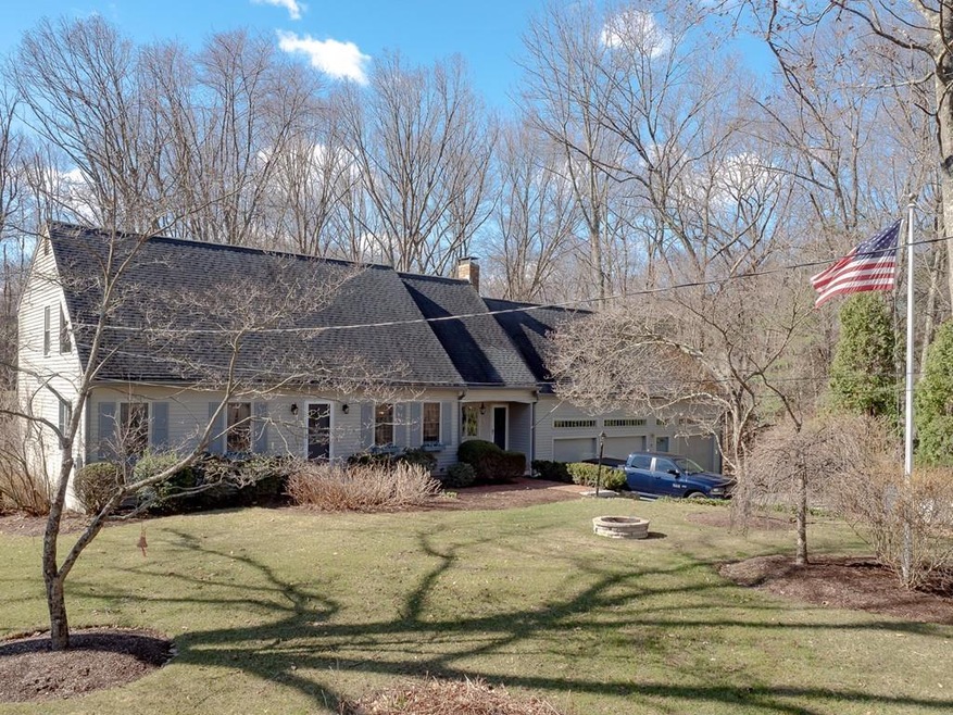 44 Hill St, Medway, MA 02053 - photo 1