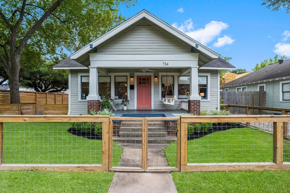 734 E 18th St, Houston, TX 77008 - photo 1