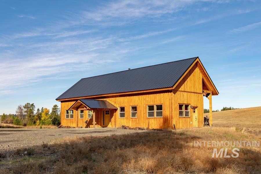 Sold • Co-Listing Agent