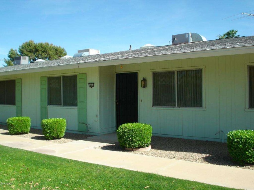 13645 N Newcastle Dr unit 15C, Sun City, AZ 85351 - photo 1