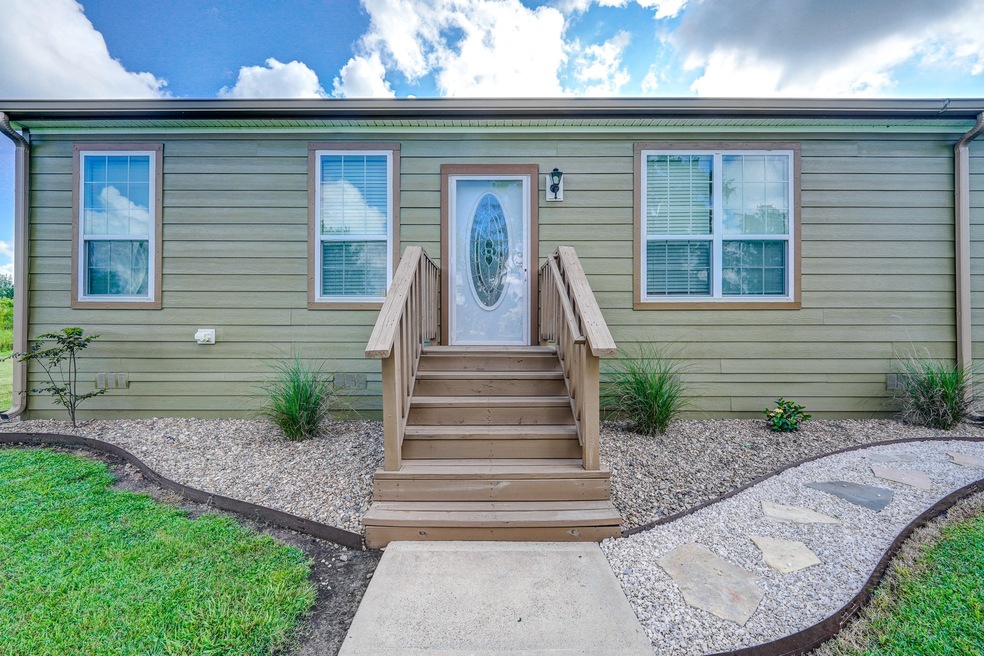 18009 County Road 463, Brazoria, TX 77422 - photo 1