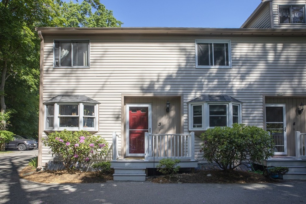 324 Union St unit 3, Millis, MA 02054 - photo 1