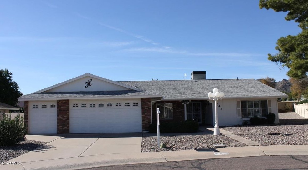Front - located in a cul-de-sac