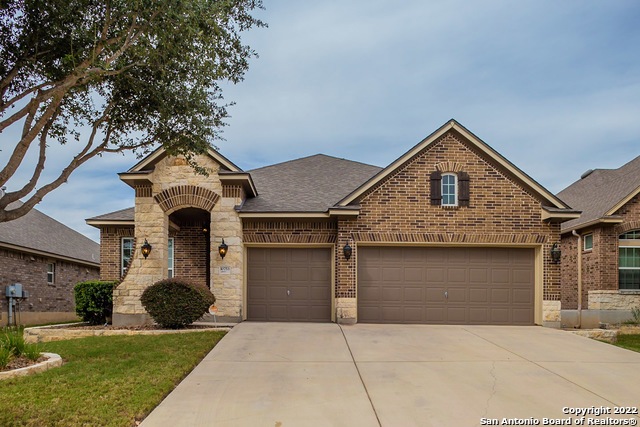 10753 Barnsford Ln, Helotes, TX 78023 - photo 1