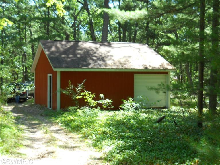 9658 S Woodbine Ave, Baldwin, MI 49304 - photo 1