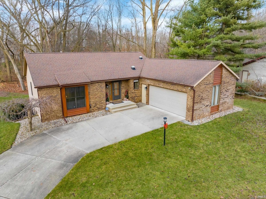 17377 Woodhurst Rd, Granger, IN 46530 - photo 1