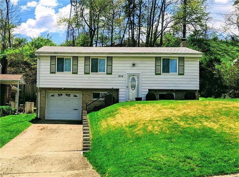 Welcome to 974 Highview Rd!