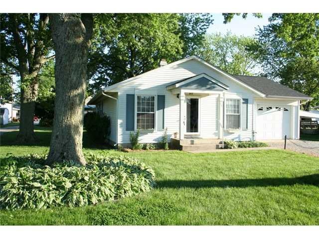 417 W Bow St, Thorntown, IN 46071 - photo 1