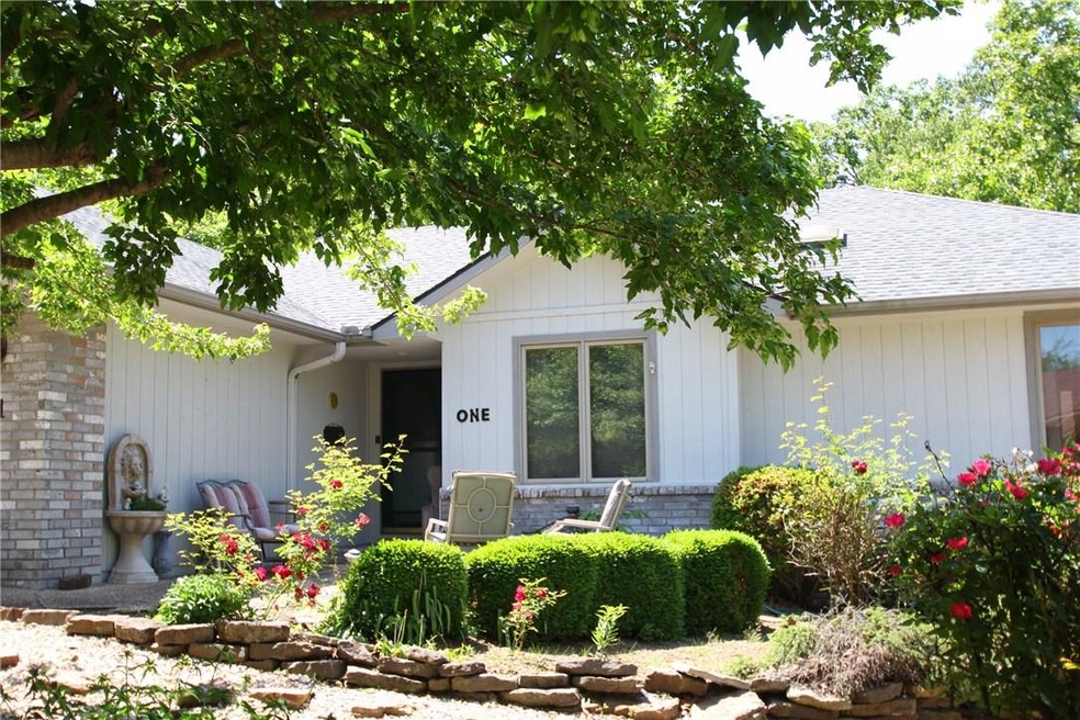 1 Cheddar Dr, Bella Vista, AR 72715 - photo 1