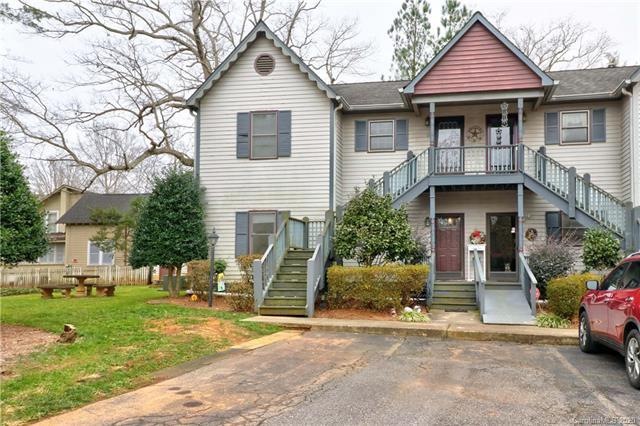 211 Ramsey Ct unit 211, Statesville, NC 28677 - photo 1