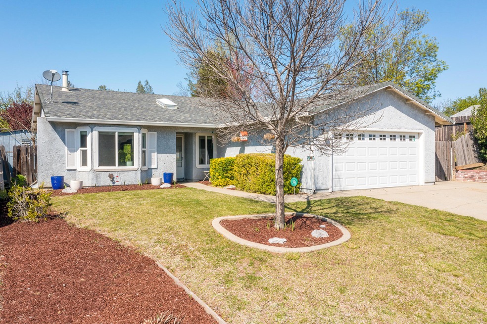 1310 Nighthawk Ln, Redding, CA 96003 - photo 1