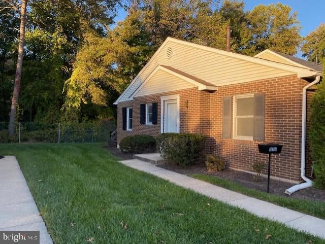 15116 Laurel Oaks Ln, Laurel, MD 20707 - photo 1