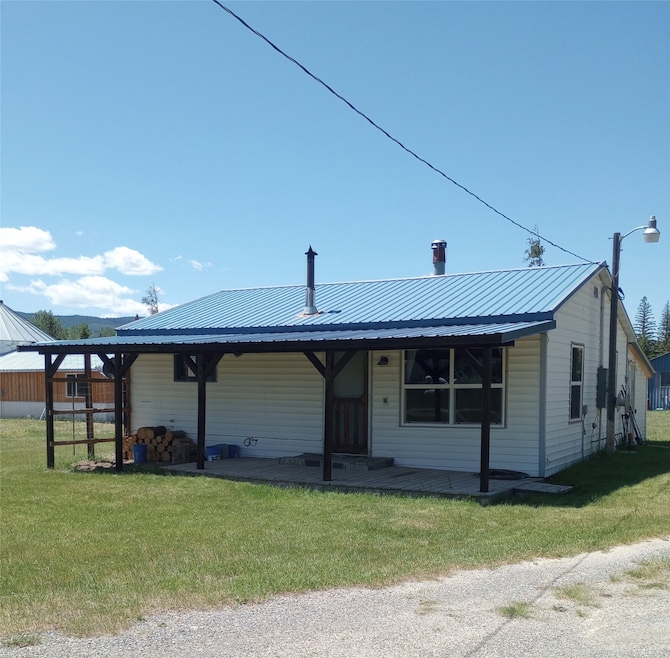 Under Contract $319,900